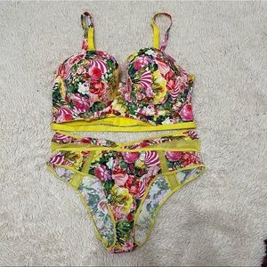 **LIMITED EDITION** 2018 VS Fashion Show Bustier & Panty